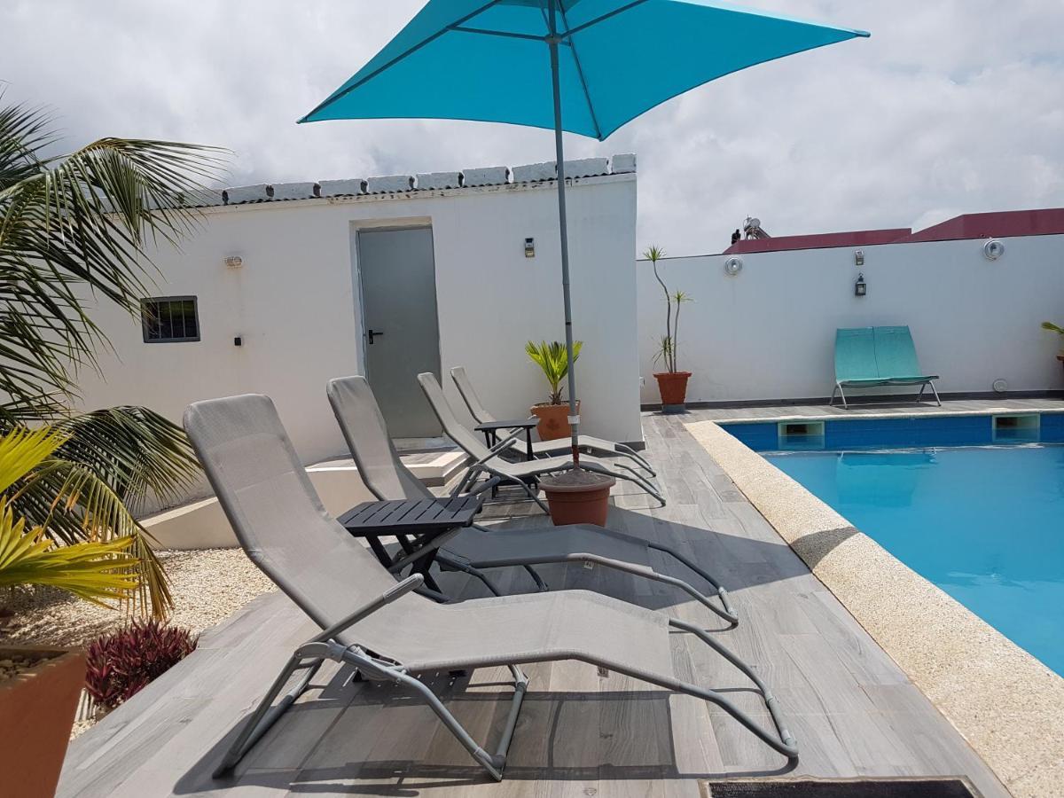 Popenguine African Jaja Villa Piscine-Climatisation מראה חיצוני תמונה